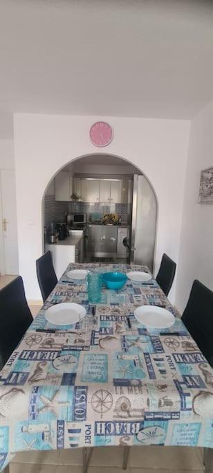 Bungalow Avec Piscine Торевьиа Экстерьер фото